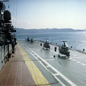 Minsk: Minsk Soviet aircraft carrier, 1982