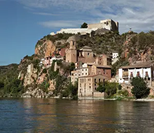Terres: Miravet, Tarragona, Spain