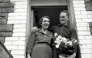 Smokes: A mischievous couple