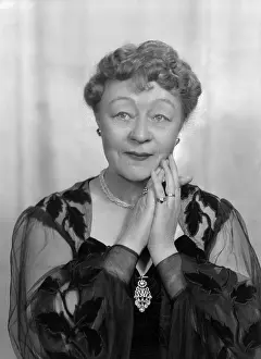 Seyler: Miss Athene Seyler
