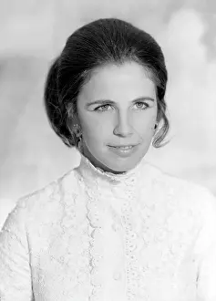 Gore: Miss Belinda Gore