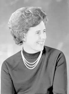 Elworthy: Miss Carol Elworthy