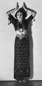 Clelia: Miss Clelia Matania