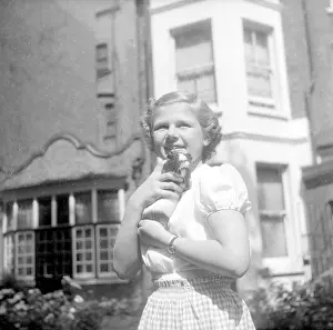 Currie: Miss Diana Currie