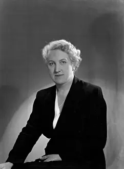 Knowles: Miss Eleanor Knowles