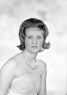 Guthrie: Miss Elizabeth Guthrie