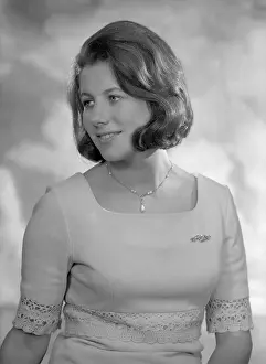 Elspeth: Miss Elspeth Robinson