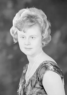 Simkins: Miss F Simkins