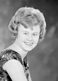 Simkins: Miss F Simkins