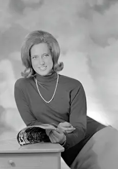 Norris: Miss Gilllian Norris