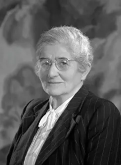 Carr: Miss Helen Carr