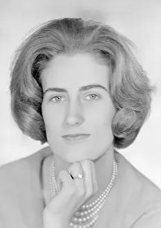 Mander: Miss Jean Mander