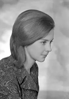 Nicola: Miss Nicola Griffiths