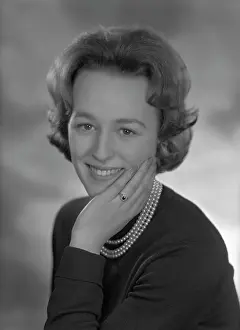 Madame Yevonde (mary Evans): Miss Penelope Stack