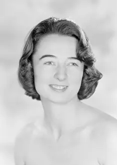 Madame Yevonde (mary Evans): Miss R Huxley