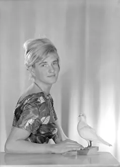Whitehead: Miss R. Whitehead