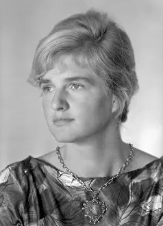 Whitehead: Miss R. Whitehead