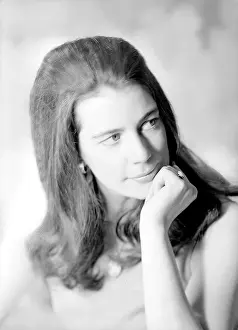 Rennie: Miss Rennie