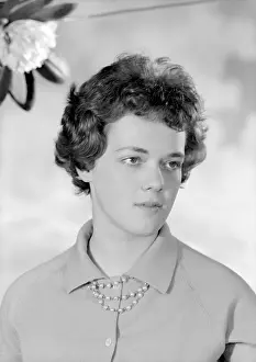 Welser: Miss V Welser