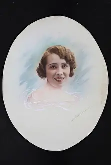 Mistinguett: Mistinguett, coloured photograph