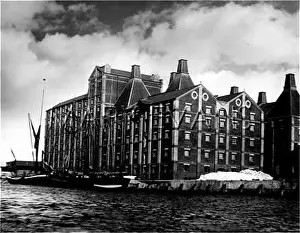 Maltings: MISTLEY MALTINGS