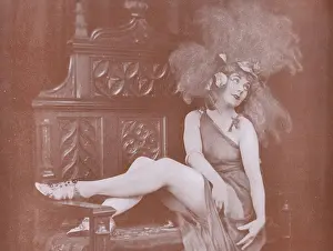 Spinelly: Mlle Spinelly, from the Vaudeville, Paris