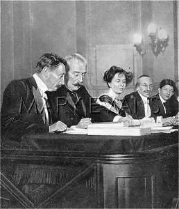 Vassal: MME VASSAL SPEAKS