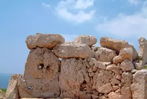 Wied: MNAJDRA TEMPLES/MALTA