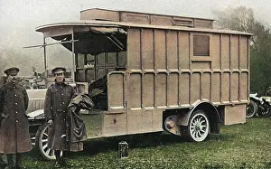 Ramc: Mobile bacteriological laboratory, RAMC officers in France