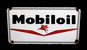 Mobiloil: Mobiloil sign