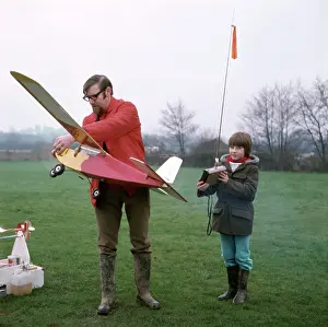 Boyish: MODEL AEROPLANE