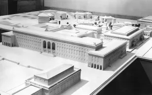 Ehrentempeln: Model of the Alte Pinakothek in Munich