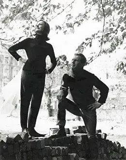 Hanky: MODEL COUPLE