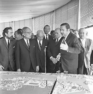 Heller: Model of the future United Nations headquarters in Vienna