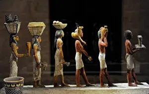 Offer: Model of a group of offering bearers. Egypt