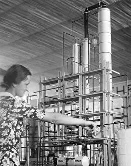 Schaffendes: Model of a hydrogenation plant, 1938