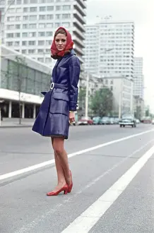 Kalinin: Model on Kalinin Avenue, 1969