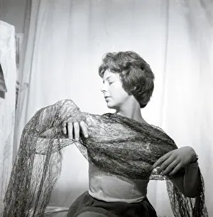 Lacy: Model with a lacy shawl