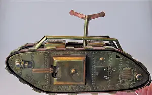 Hatches: Model - Mark V WWI male tank with semaphore device