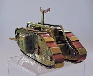 Hatches: Model - Mark V WWI male tank with semaphore device