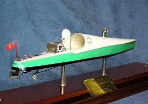 Speedboats: Model of Napier II boat, 1905