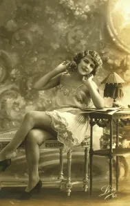 Erotica: Model posing in a sexy glamour pose