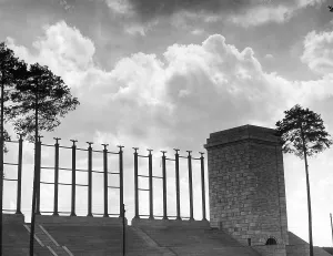 Provide: Model of a tower on the Maerzfeld of the Reich