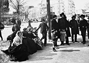 Montparnasse: Models at Boulevard Montparnasse, 1914