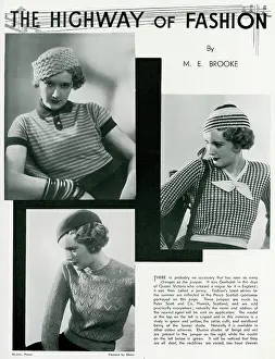 Jerseys: Models wearing fashionable jerseys 1933