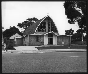 Bill Coward: MODERN AUSTRALIAN CHURCH