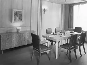 Formica: MODERN DINING ROOM