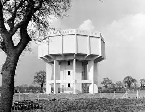 Ashfield: MODERN WATER TOWER