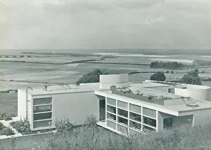 Lubetkin: Modernist Bungalow, Whipsnade