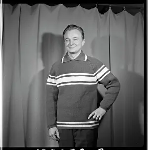 Vests: Modeta, Donel pullover, sweater, mannequin, model, man